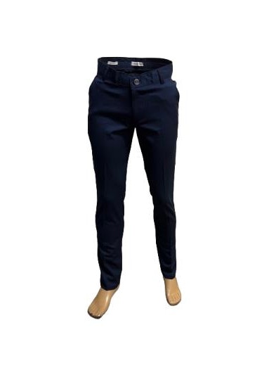 Pantaloni barbatesti, Regular fit